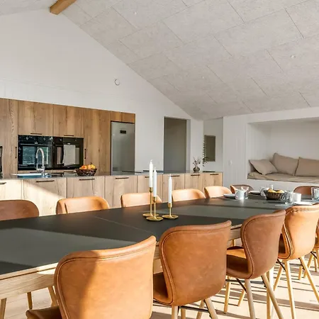 Ferienhaus Luxury With Outdoor Hot Tub, Outdoor Sauna And Activity For 12 People *
